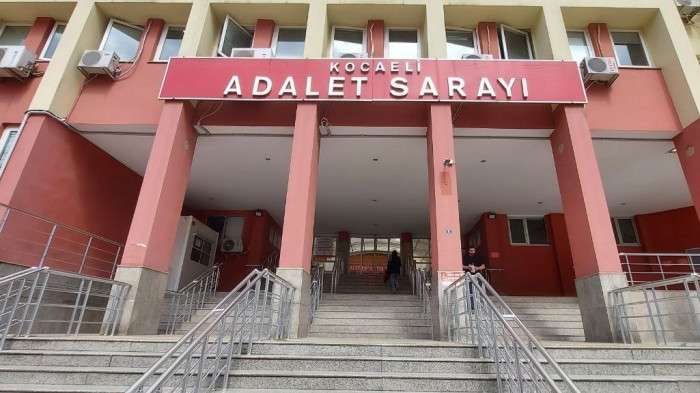 Kedi sahiplenmek isterken dolandırıldı